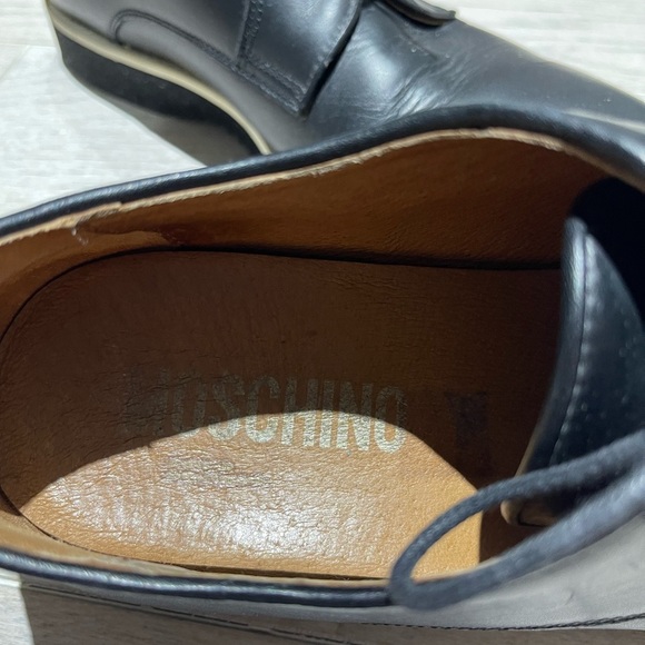 Men’s shoes Moschino - Picture 2 of 5